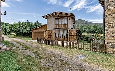 El Niu en Oix (Girona) - Foto 1