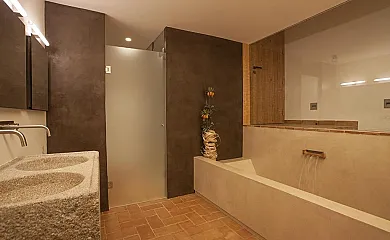 Mas Valenti 1511 en Vall. Llobrega (Girona) - Foto 3
