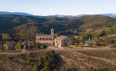 Casa Rural Sant Petrus de Madrona en Pinell De Solsones (Lleida) - Foto 1