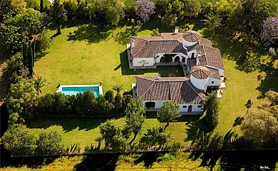 Cortijo el Chamorro en Alcala de Guadaira (Sevilla) - Foto 1