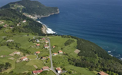 Arboliz en Ibarrangelu (Vizcaya) - Foto 2