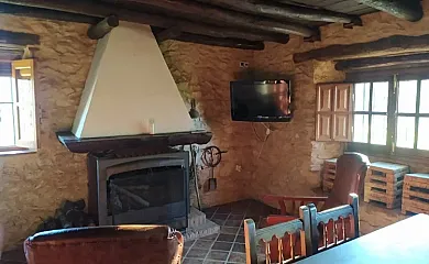 Casa Rural La Mirla en Fuenteheridos (Huelva) - Foto 5