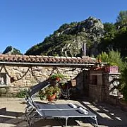 LA CUADRA I Y II 001