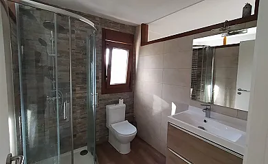 Planeta Muinho en Cambre (A Coruña) - Foto 4