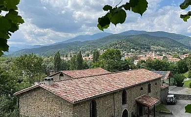 Casanova de Baix en Ripoll (Girona) - Foto 2