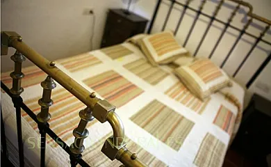 Maripasa en Cazalla de la Sierra (Sevilla) - Foto 13