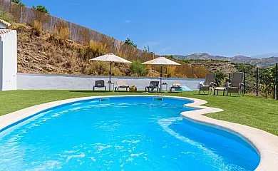 Villatropic en Cútar (Málaga) - Foto 3