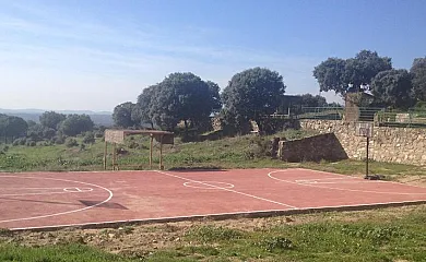 Complejo Los Jarales en Navamorcuende (Toledo) - Foto 3