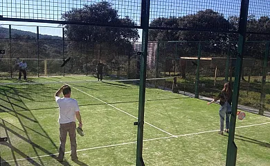 Complejo Los Jarales en Navamorcuende (Toledo) - Foto 1