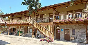 Apartamentos Rurales Las Carballedas 004