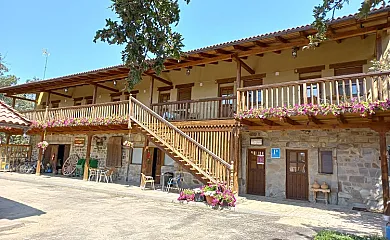 Apartamentos Rurales Las Carballedas en Rabanal Del Camino (León) - Foto 4