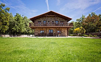 Apartamentos Rurales Las Carballedas en Rabanal Del Camino (León) - Foto 2
