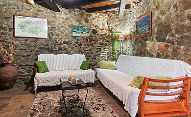 Casa Abuelo Jose I*** en Robledo de Las Traviesas (León) - Foto 19