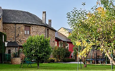 Casa Abuelo Jose I*** en Robledo de Las Traviesas (León) - Foto 1