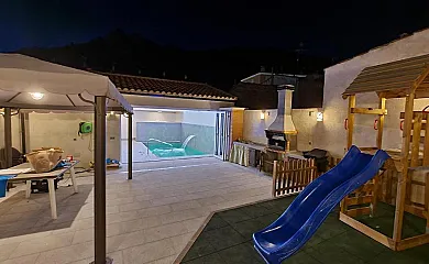 Casa Tío Peguero en San Bartolome de Pinares (Ávila) - Foto 10