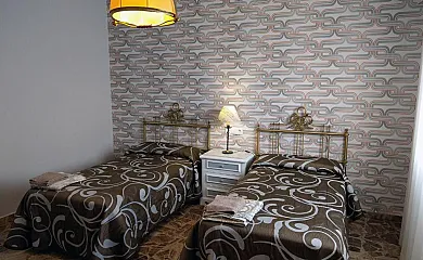 Casa Tío Peguero en San Bartolome de Pinares (Ávila) - Foto 18