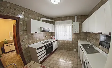 Casa Tío Peguero en San Bartolome de Pinares (Ávila) - Foto 23