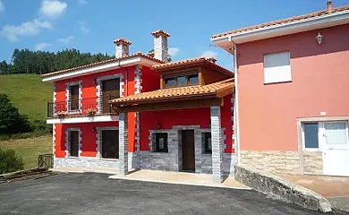 Apartamentos Ruta del Agua en Soto del Barco (Asturias) - Foto 3