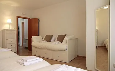 Albergue del Río Manubles en Torrijo de la Cañada (Zaragoza) - Foto 10