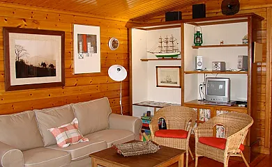 La Casita de Chocolate en Carriazo (Cantabria) - Foto 20