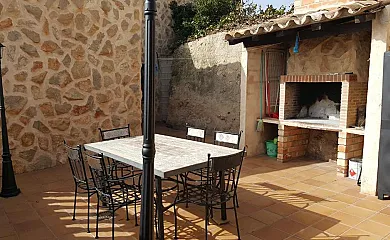 Casa Rural Rincón de Sandra en Monteagudo de las Salinas (Cuenca) - Foto 3