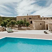 Masía El Marimon 001