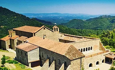 Monestir de Sant Salvi en Santa Coloma de Farners (Girona) - Foto 1