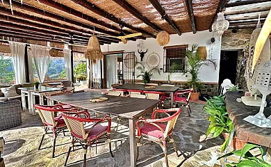 Casa Rural Arrijana en Sayalonga (Málaga) - Foto 5