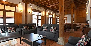 La Casona de los Cinco Caños 004