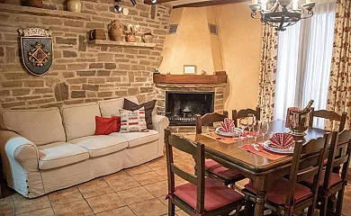 Casa Rural Nuri de Rei A y B en Todolella (Castellón) - Foto 1