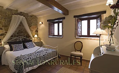 Marquesa de Viluma en San Pantaleon de Aras (Cantabria) - Foto 3