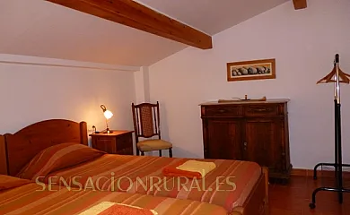 Mas Vinyoles I y II en Quart (Girona) - Foto 7