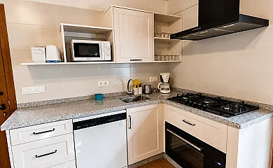 Casas y Apartamentos El Prado en Pinofranqueado, Cáceres - Foto 2