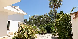 Adelaida Villa 002