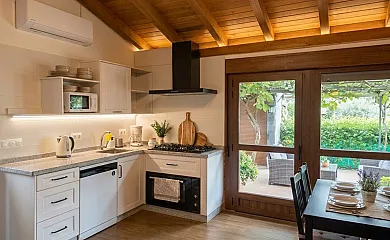 Casas y Apartamentos El Prado en Pinofranqueado, Cáceres - Foto 1