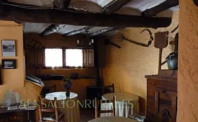 Casas El Obrador y Vallore del Maestrazgo en Montoro de Mezquita (Teruel) - Foto 2