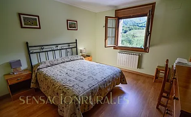 HOTEL RURAL Miravalles en Balouta de Ancares (León) - Foto 2